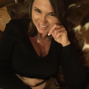 Meet your Posher, Pamela